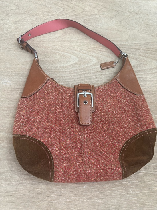 Coach Handbags - Vintage Coach Hamptons Soho Tweed Flap Hobo Bag
